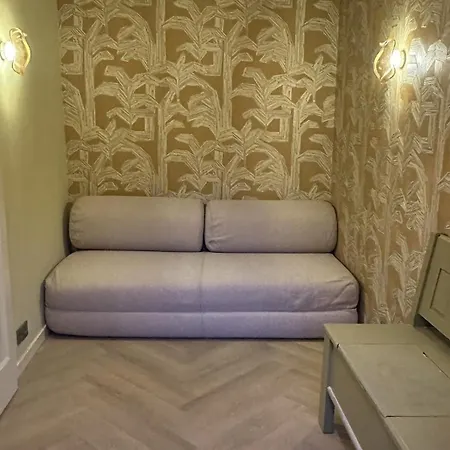 Westerstraat, Cozy Beachside Getaway With Sauna, Outside Area And Parking Spot Zandvoort