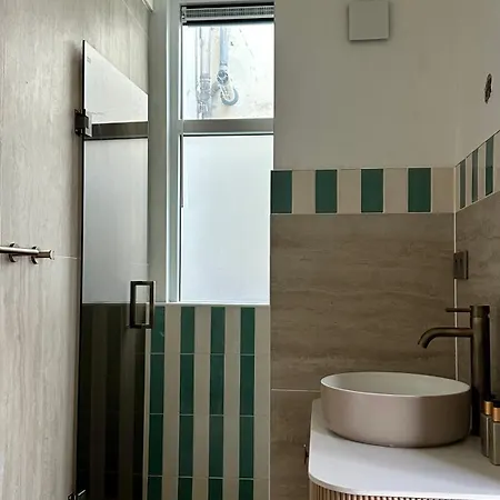 Westerstraat, Cozy Beachside Getaway With Sauna, Outside Area And Parking Spot