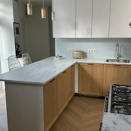 Westerstraat, Cozy Beachside Getaway With Sauna, Outside Area And Parking Spot *
